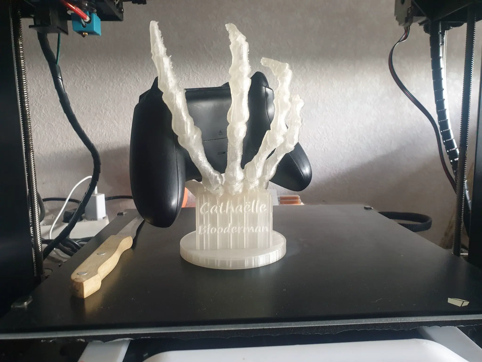 Support controller