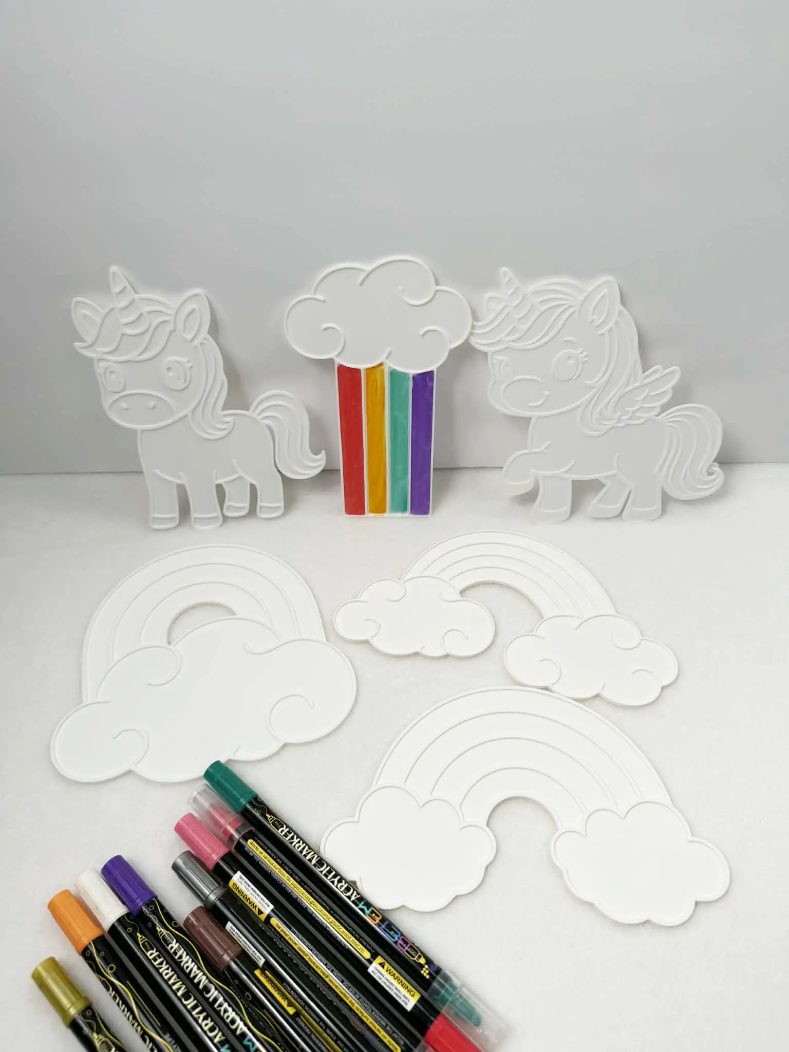 Rainbow and Unicorn Coloring Plates