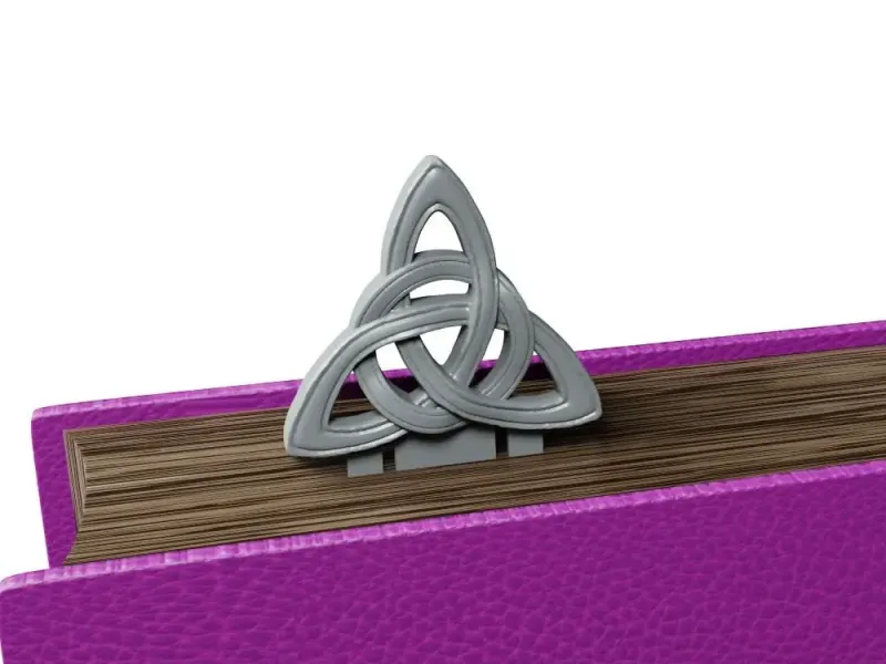 Triqueta Bookmark