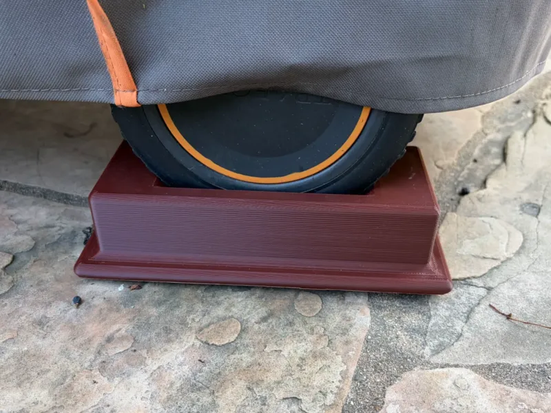 Traeger 1300 wheel lift