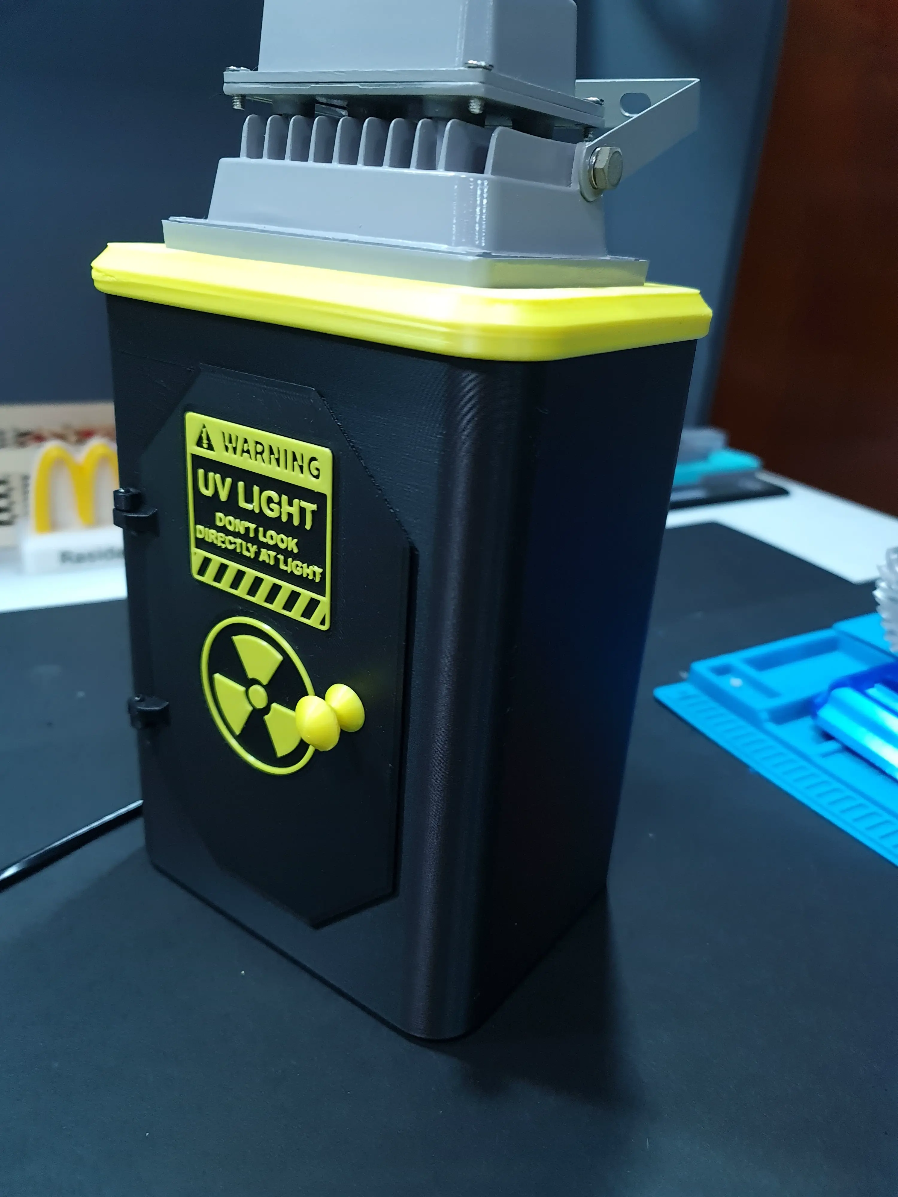 CÁMARA DE CURADO PARA IMPRESIÓN DE RESINA UV 2.0