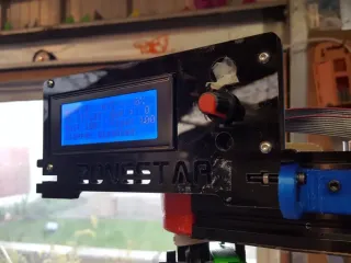 D810 LCD mounts