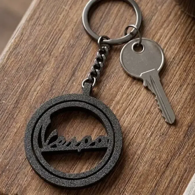 Minimal Spinning Vespa Keychain
