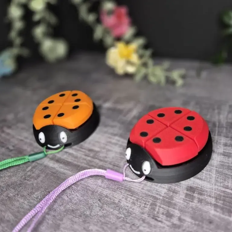 Fidget Clicker Ladybug – Stress Relief & Focus Toy