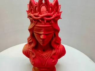 The Blind Oracle Queen