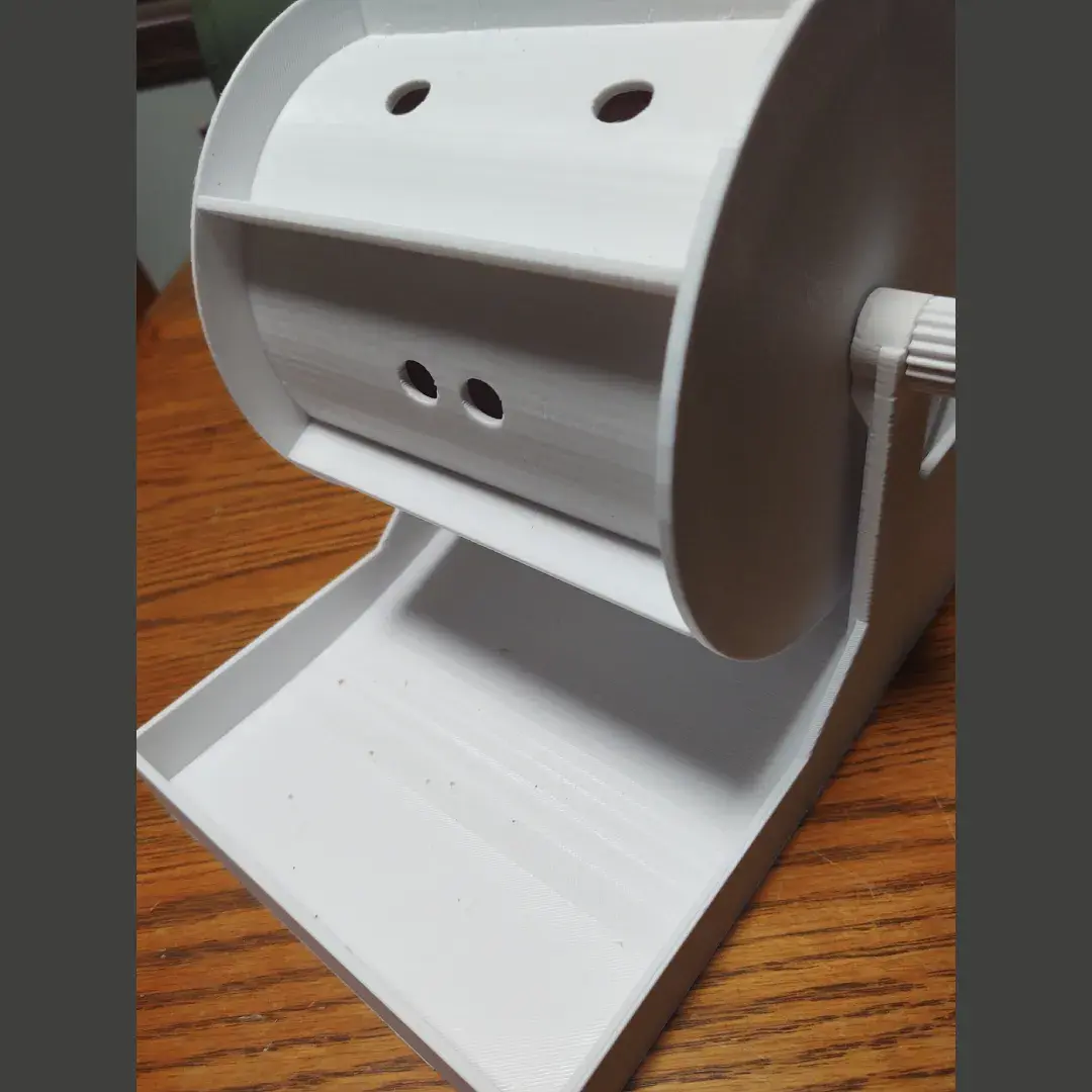 Pet treat spinning drum