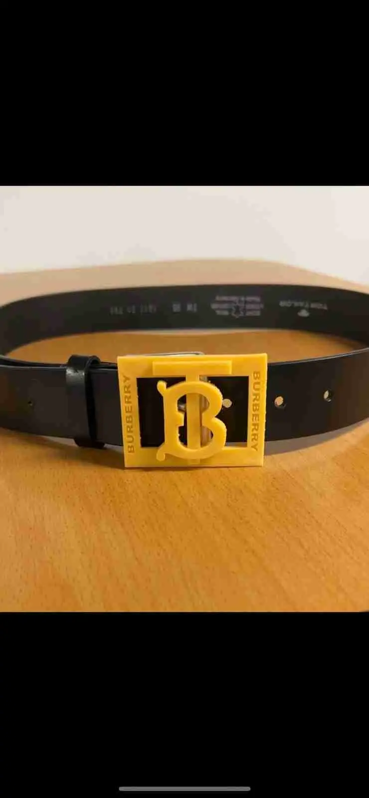 BURBERRY BELT BUCKLE