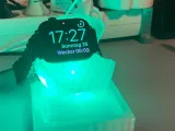 Applewatch Ladestation Apfel auf Brett mit Beleuchtung-0