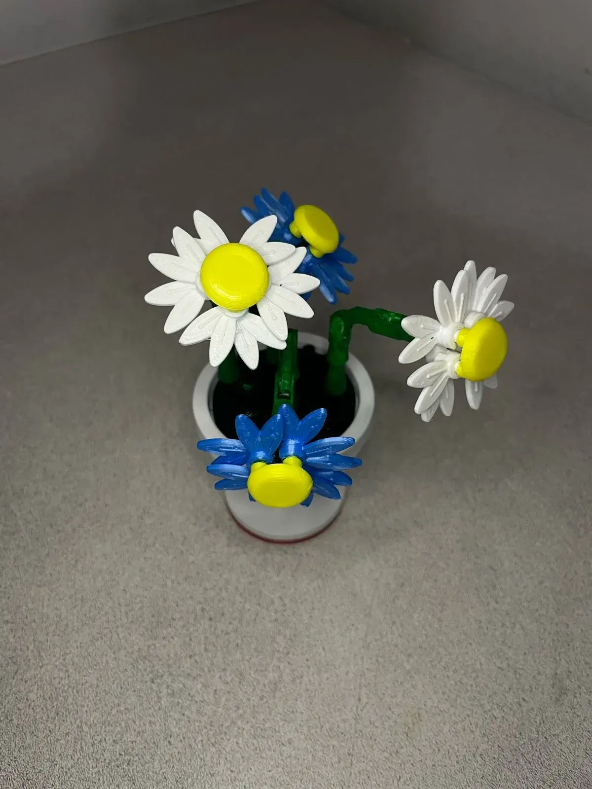 Build a Daisy Flower - LEGO Inspired
