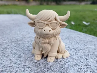 Cool Highland Cow – The Udderly Stylish Gentleman