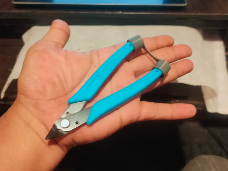 Plier Lock