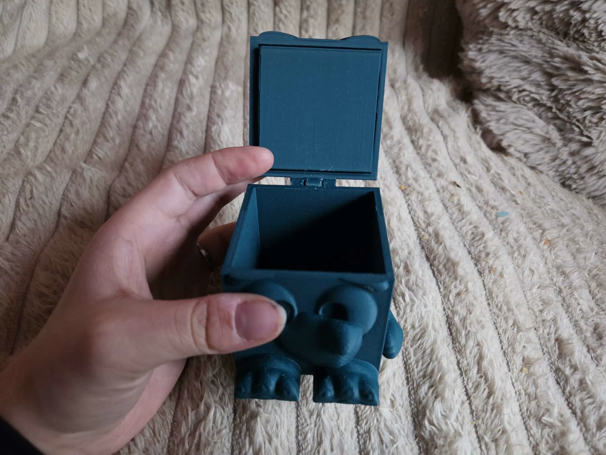 bluey gift box, storage, cute present toy