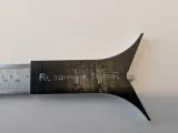 Caliper Attachment for measuring corner radii (radiuses)-2
