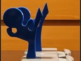 Karate Phone Stand (More angled)-3