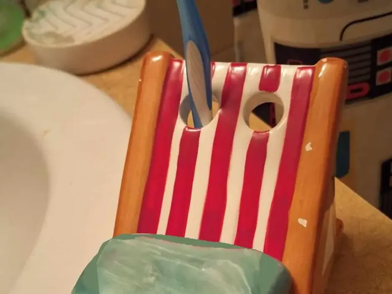 beach chair tooth brush soap dish  holder