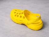 منفضة رم مستوحاة من كروكس-1