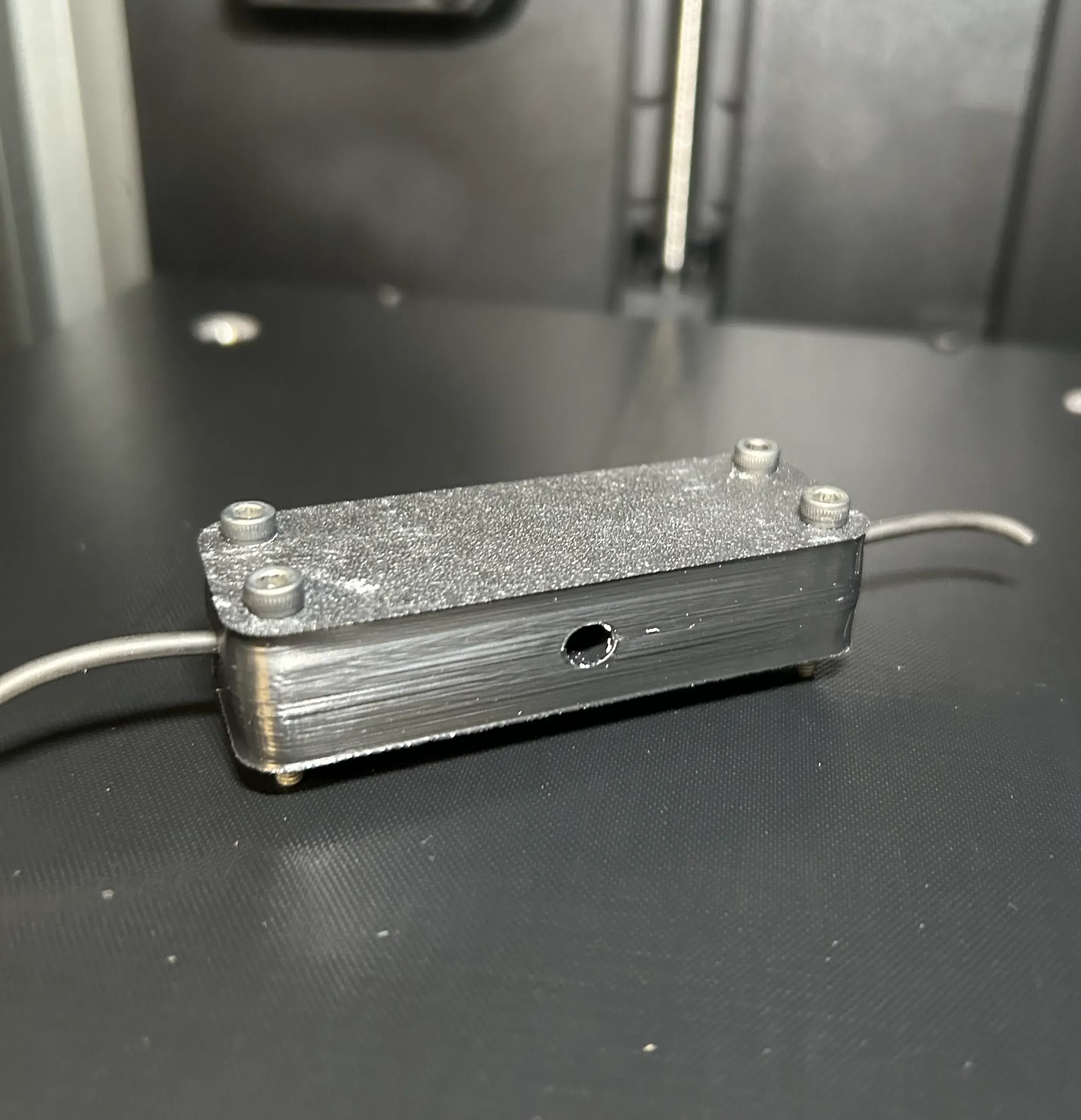 Wire splice injection mold