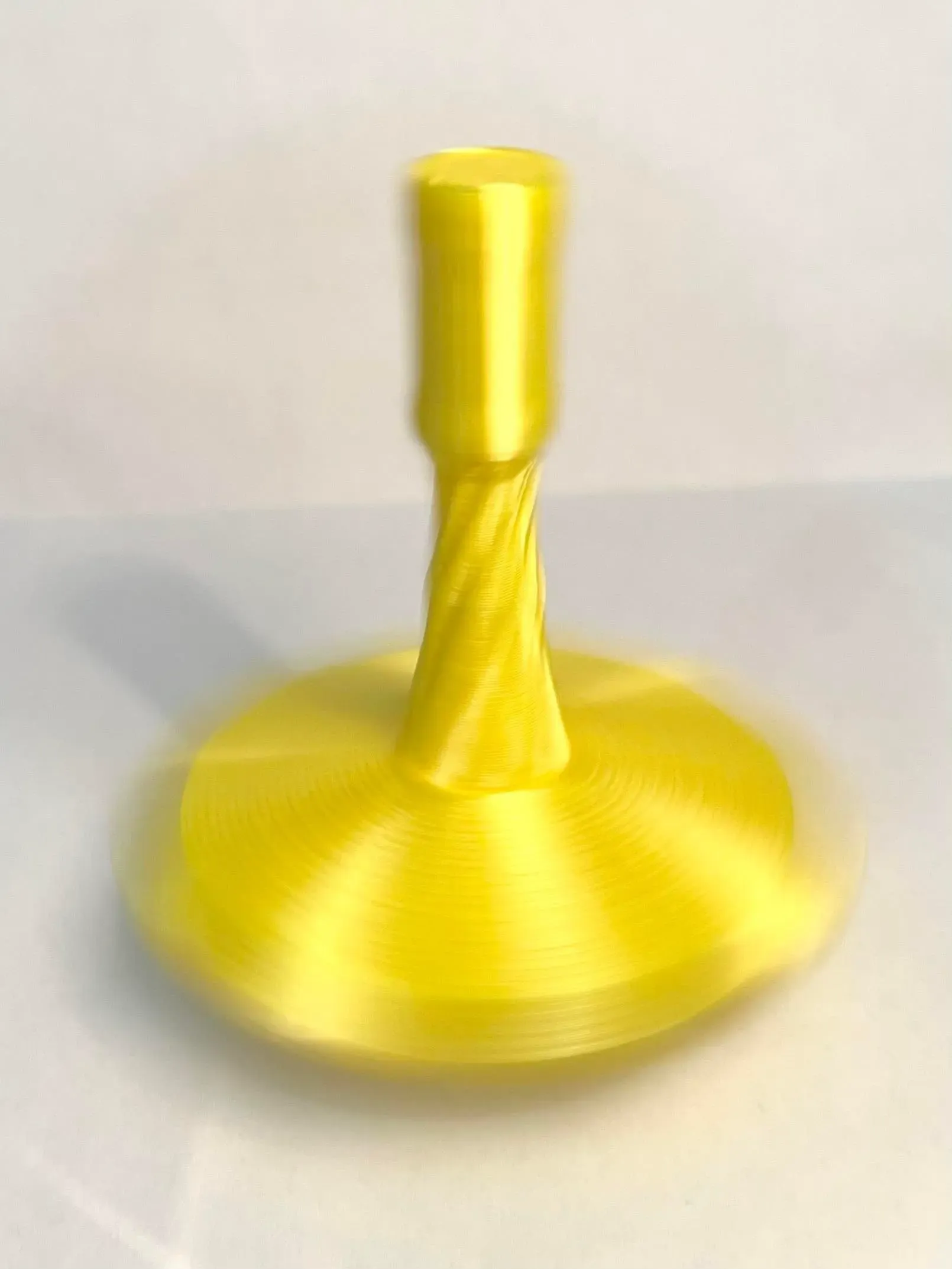 Spin top toy