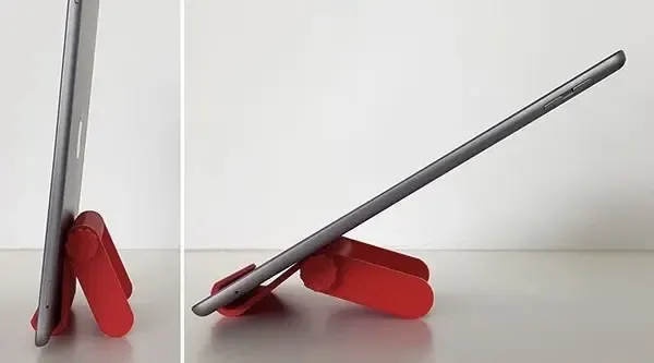 Smart phone/ tablet holder