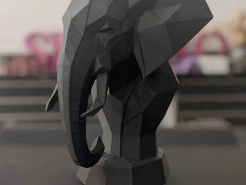 Buste d'éléphant géométrique