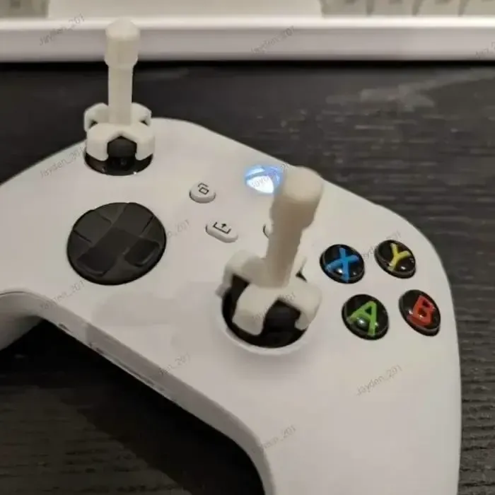 Xbox-Controller-Joysticks-FPV