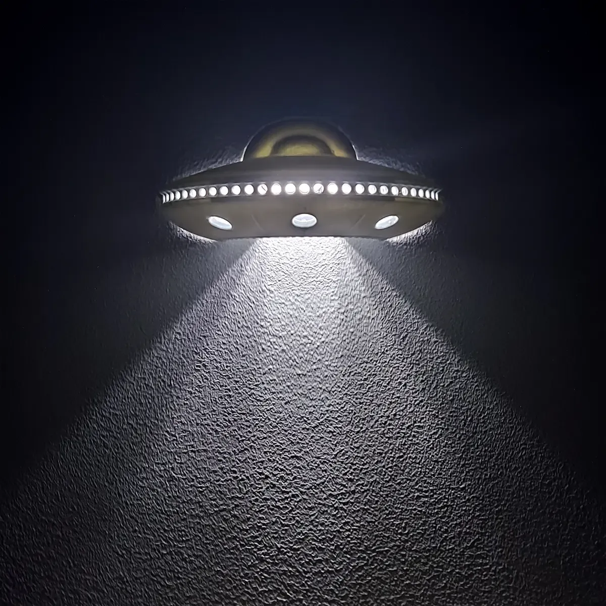 Alien UFO Wall Light Spaceship - Creative STL
