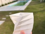 Flower pot lowpoly-1