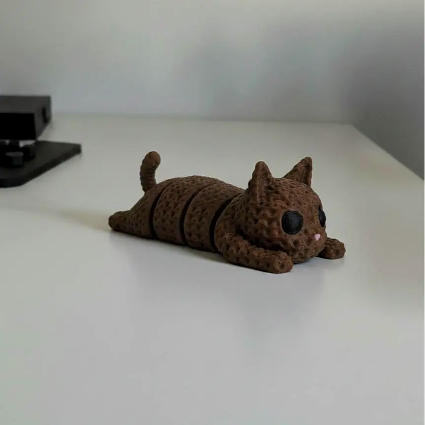 Flexy Knitted Cat Keychain