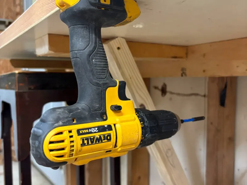 DeWalt Tool Holder