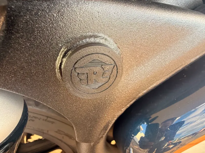 Royal Enfield - Super Meteor - Rear Mudguard Frame Cap