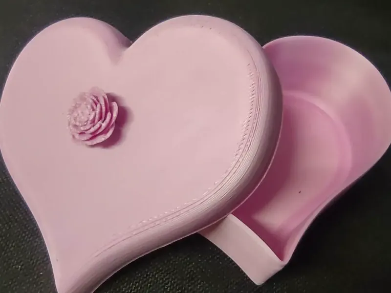Valentine Elegant Heart Trinket Gift Box With Rose Lid