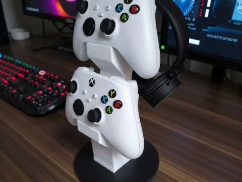 3-in-1 Gaming Stand: Dual Organizer for Controllers (Xbox/PS
