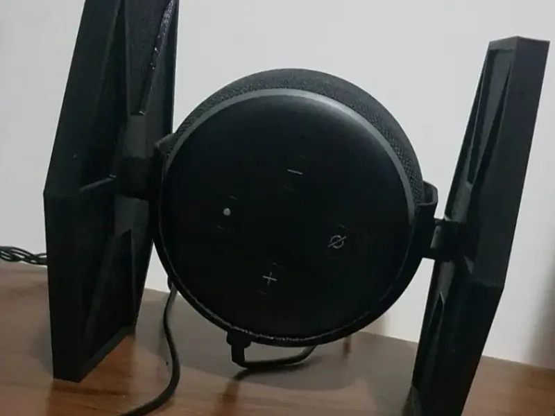 Caccia TIE Echo Dot