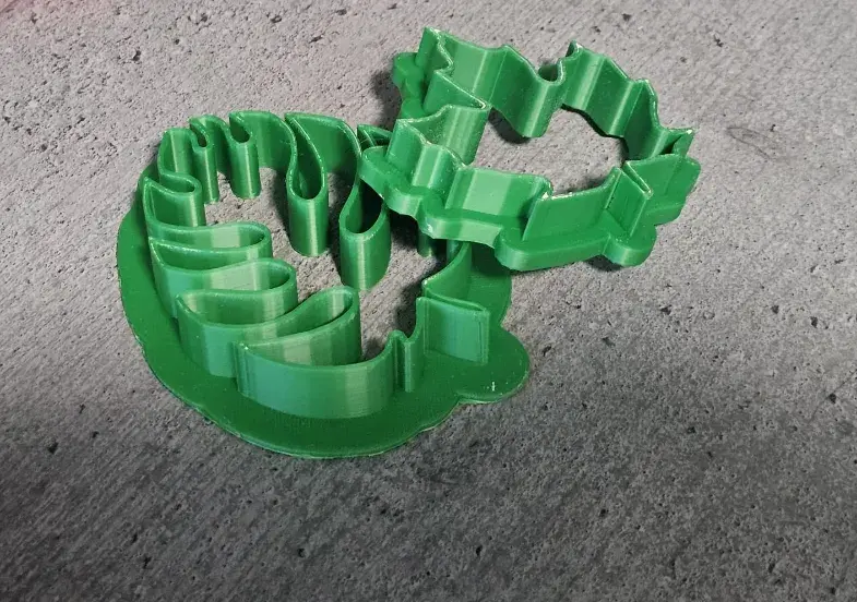 2 leaf cookiecutters 1.0