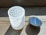 Simple Solar LED Table Lamp with Spiral Light Points-3