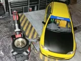 1/24 Machine de changement de pneu / Tire changing machine-1