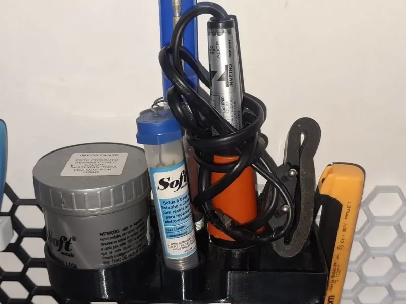 All-in-one Soldering Station for Honeycomb Storage Wall