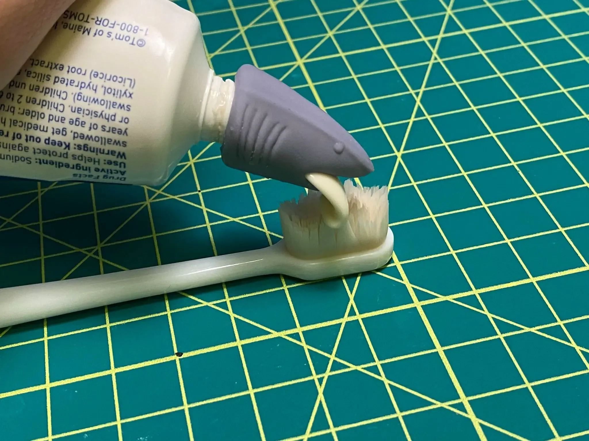 Shark Head Toothpaste Topper