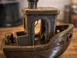 cursed benchy-4