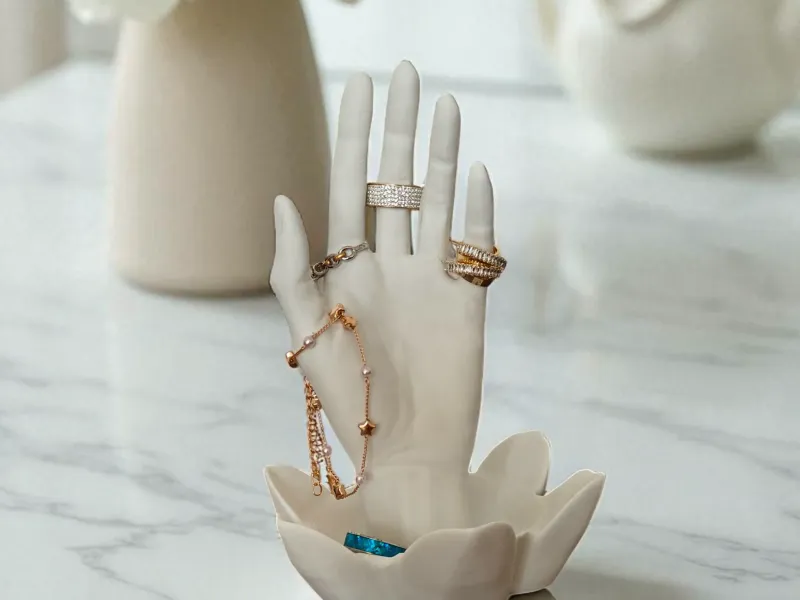 Hand-Shaped Jewelry Stand/Display with Lotus Bowl