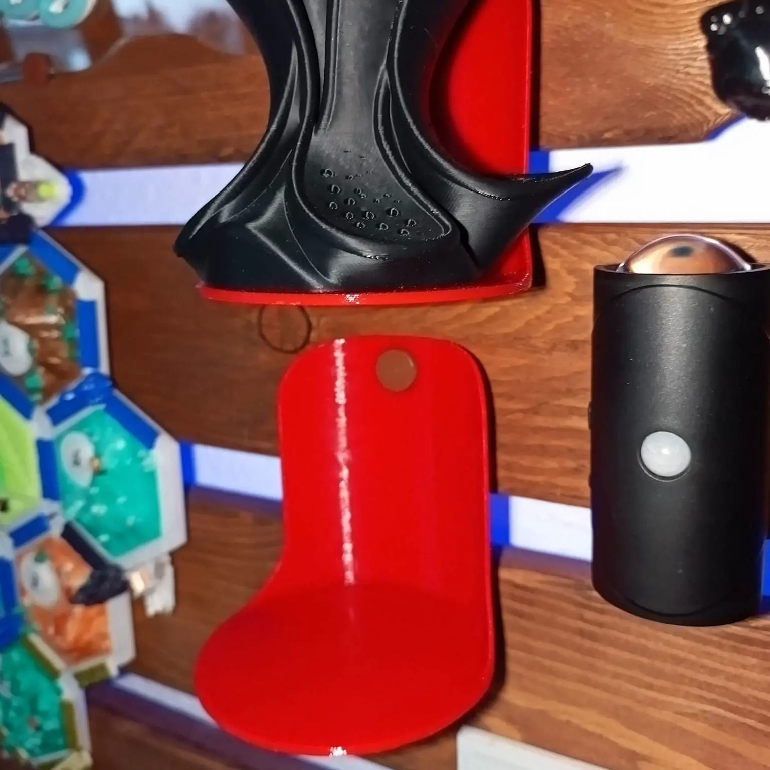 wall hook / Wand Halter