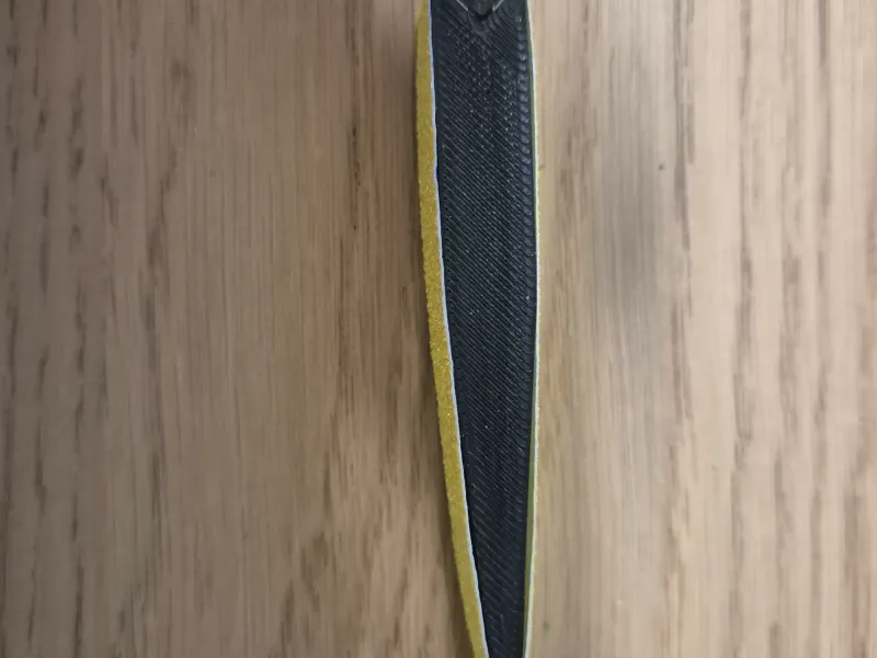 Small sanding tool