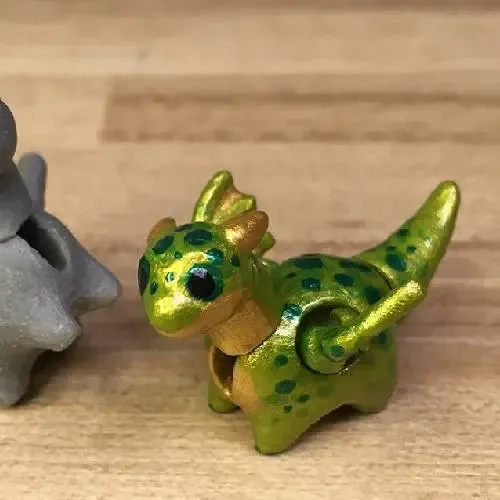 Miniature Jointed Dragon