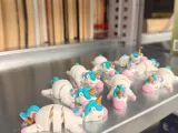 Flexi Unicorn + Keychain-1