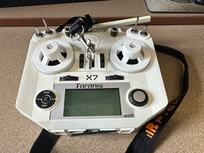 Estabilizador de cardan FrSky Taranis QX7