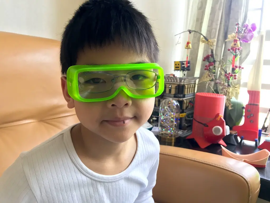 Flexible Goggles Optimised for 3DP [Print on Transparent Fil