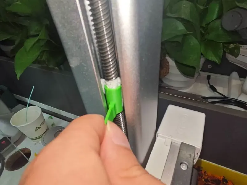 SPARKX i7 Lead Screw and Linear Rail Maintenance Tool