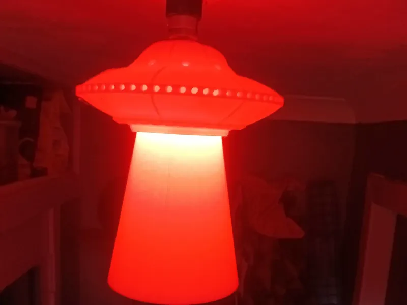 UFO lamp