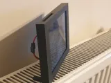 LG V400 Tablet Frame for Desktop-0
