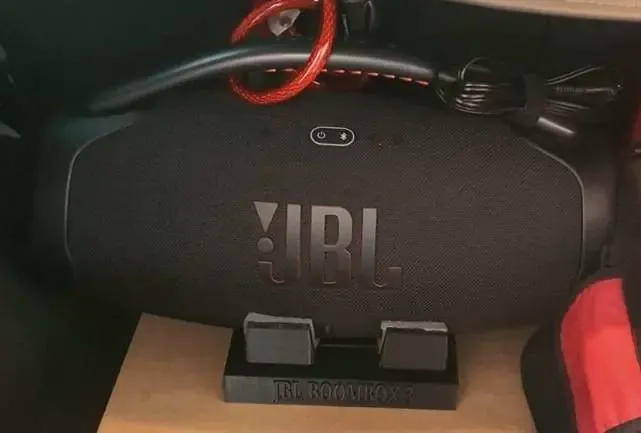 jbl boombox 3 car stand